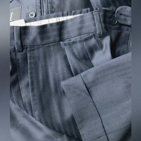 Ermenegildo Zegna Navy Stripe Suit 48R 38x31 Micronsphere Traveler Wool Silk - Picture 9 of 10